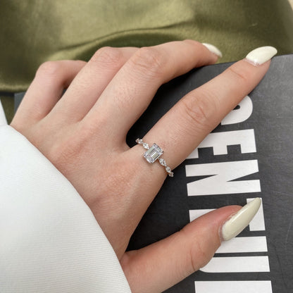 [Amore Jewelry]1.0 Carat Dainty Resplendent Radiant Cut Daily Ring