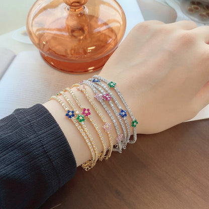 [Amore Jewelry]Sparkling Flower Shape Tennis Bracelet