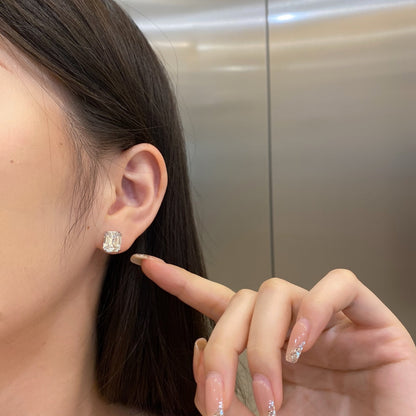 [Amore Jewelry]Dazzling Square Shape Earrings