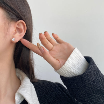 [Amore Jewelry]Oval Classic Dignified Elegant Earrings