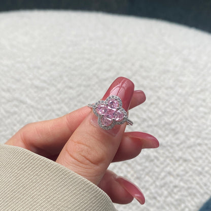 [Amore Jewelry]Luxurious Eternity Flower Shape Banquet Ring