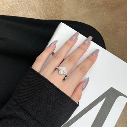 [Amore Jewelry]Luxurious Colorful Flower Shape Banquet Ring