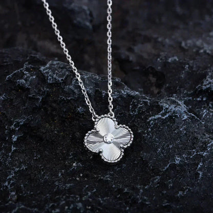 [Amore Jewelry]CLOVER  15MM DIAMOND LASER NECKLACE SILVER