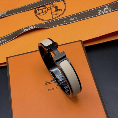 [Amore Jewelry]H BRACELET 12MM BLACK BEIGE CERAMIC