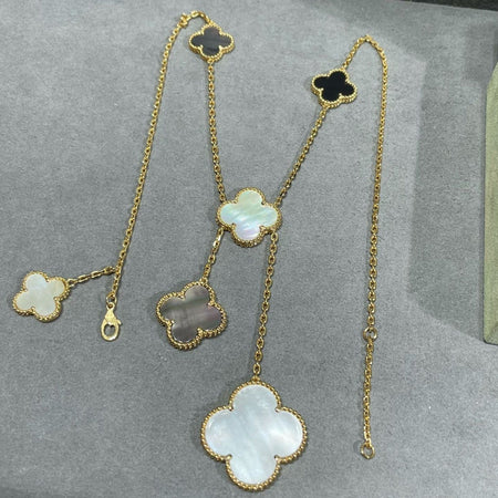 [Amore Jewelry]CLOVER 6 MOTIF MOP ONYX GOLD NECKLACE