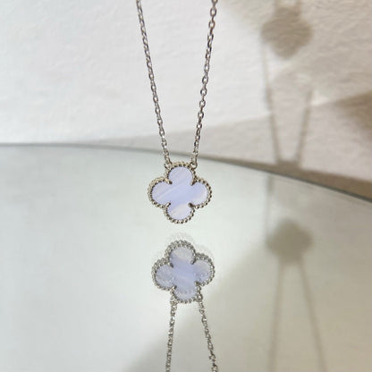 [Amore Jewelry]CLOVER 15MM BLUE CHALCEDONY NECKLACE SILVER