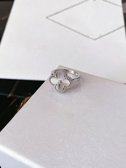 [Amore Jewelry]CLOVER SILVER RING