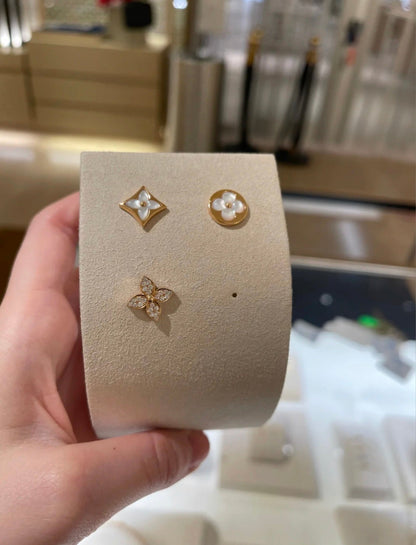 [Amore Jewelry]STAR BLOSSOM STUD EARRINGS PINK GOLD DIAMONDS