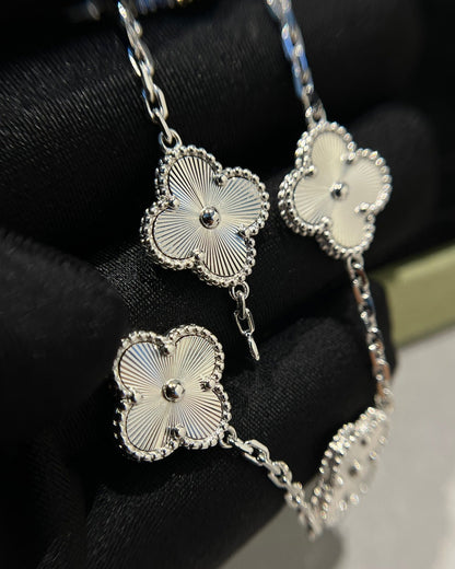 [Amore Jewelry]CLOVER SILVER 5 MOTIFS BRACELET