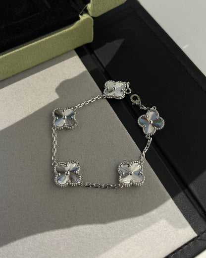 [Amore Jewelry]CLOVER SILVER 5 MOTIFS BRACELET